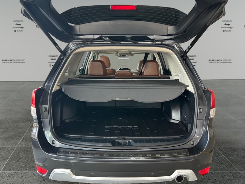 2019 Subaru Forester 2.5i Premier w/EyeSight Pkg