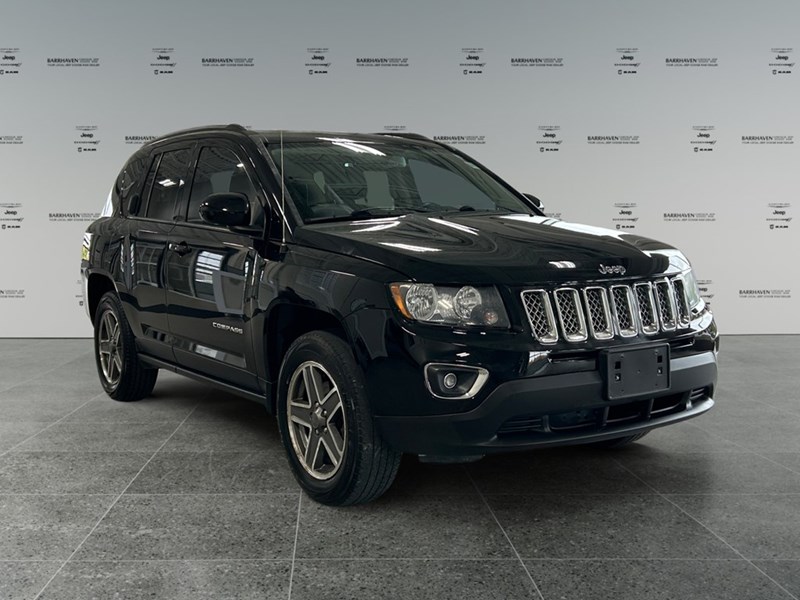 2016 Jeep Compass 4WD High Altitude | Sunroof | Leather | Low KM's