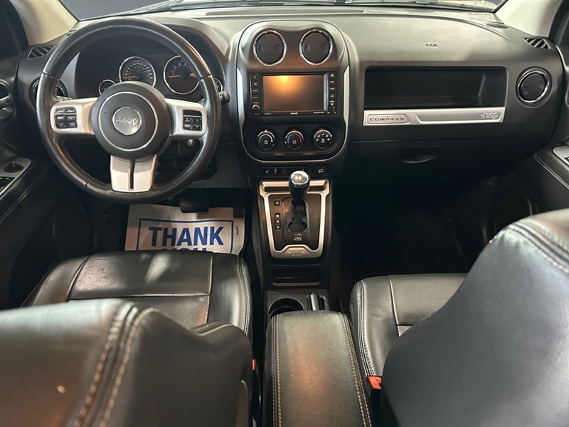 2016 Jeep Compass 4WD High Altitude | Sunroof | Leather | Low KM's