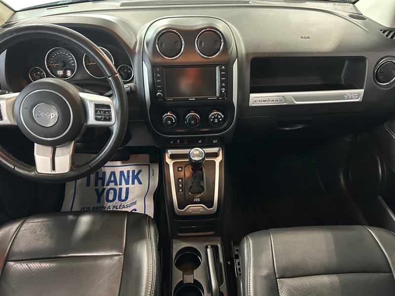 2016 Jeep Compass 4WD High Altitude | Sunroof | Leather | Low KM's