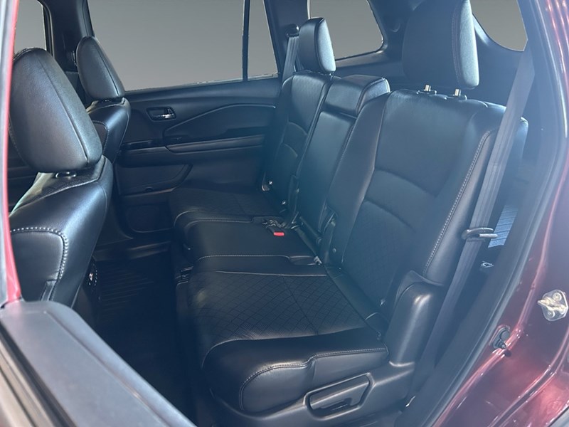 2019 Honda Passport Touring AWD | Ultra Low KM’s