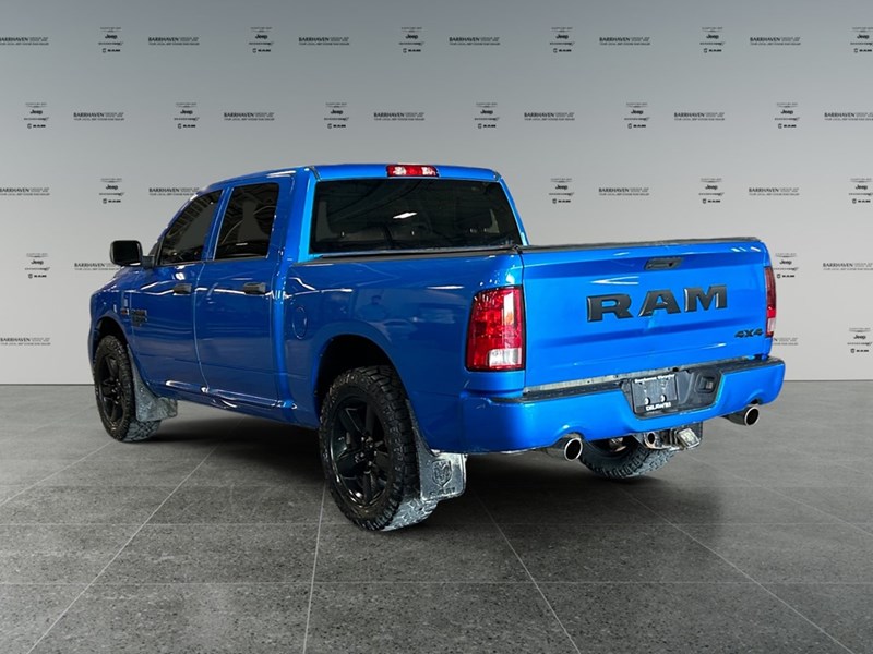 2021 RAM 1500 Classic Express 4x4 Crew | Low KM's