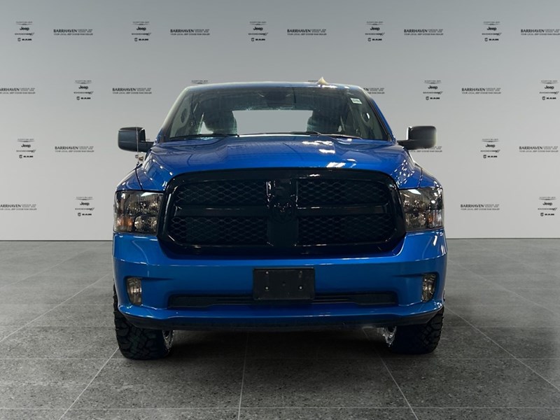 2021 RAM 1500 Classic Express 4x4 Crew | Low KM's