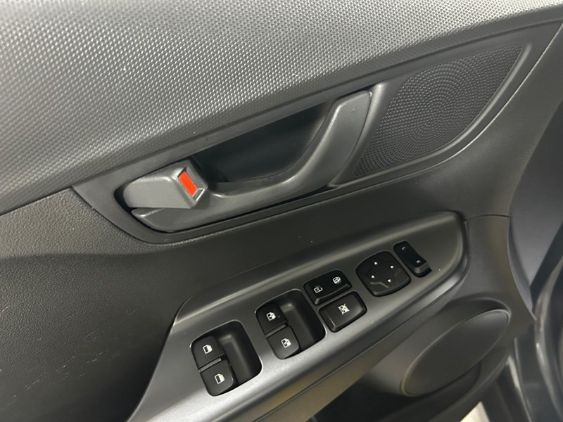 2018 Hyundai Kona 2.0L Preferred | Ultra Low KM's