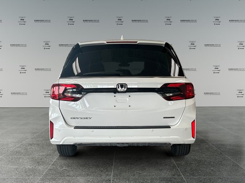 2025 Honda Odyssey Touring Auto