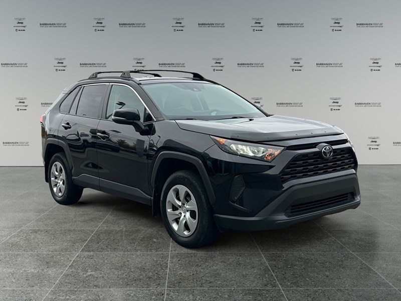 2021 Toyota RAV4 LE AWD | Ultra Low KM's