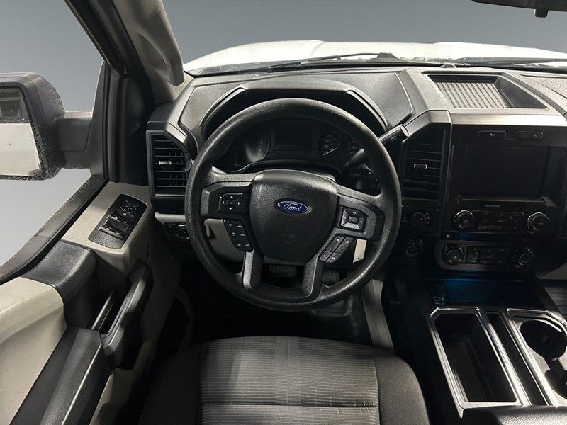 2019 Ford F-150 XL 4WD SuperCrew | Low KM's
