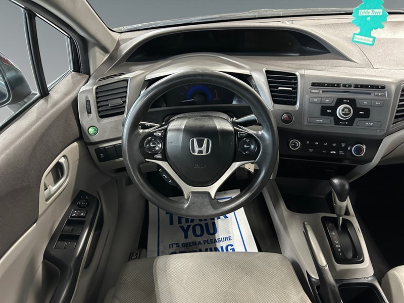 2012 Honda Civic Auto LX | Low KM's | Local Trade