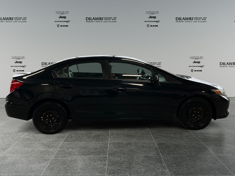 2012 Honda Civic Auto LX | Low KM's | Local Trade