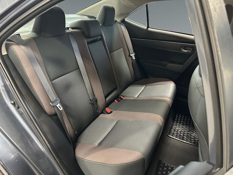 2017 Toyota Corolla CVT LE | Ultra Low KM's