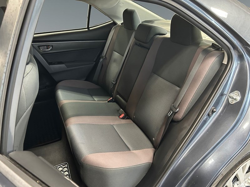 2017 Toyota Corolla CVT LE | Ultra Low KM's