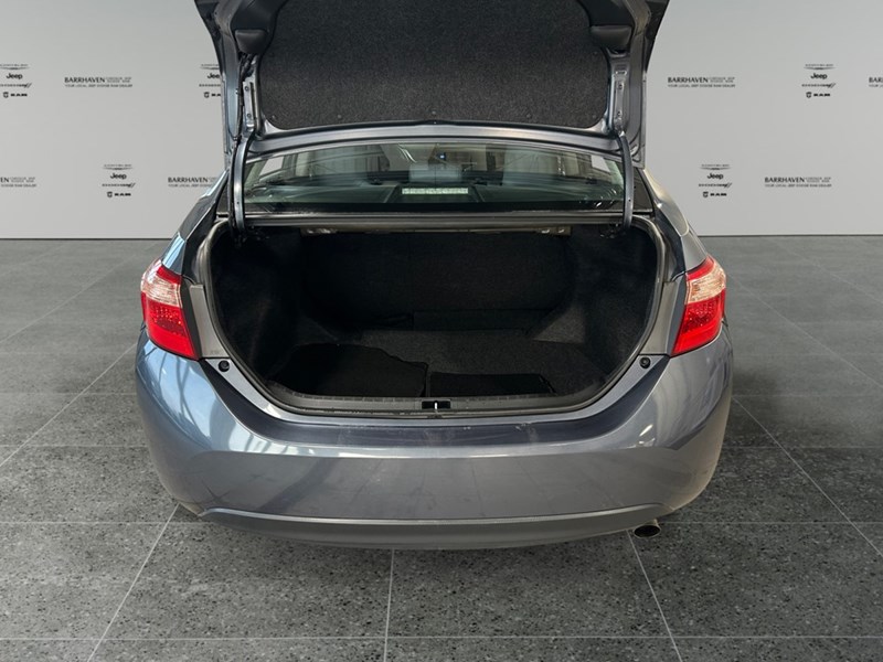 2017 Toyota Corolla CVT LE | Ultra Low KM's