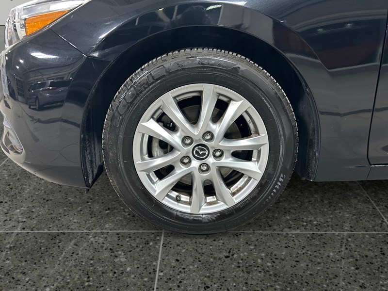2018 Mazda Mazda3 GS | Sunroof | Ultra Low KM's