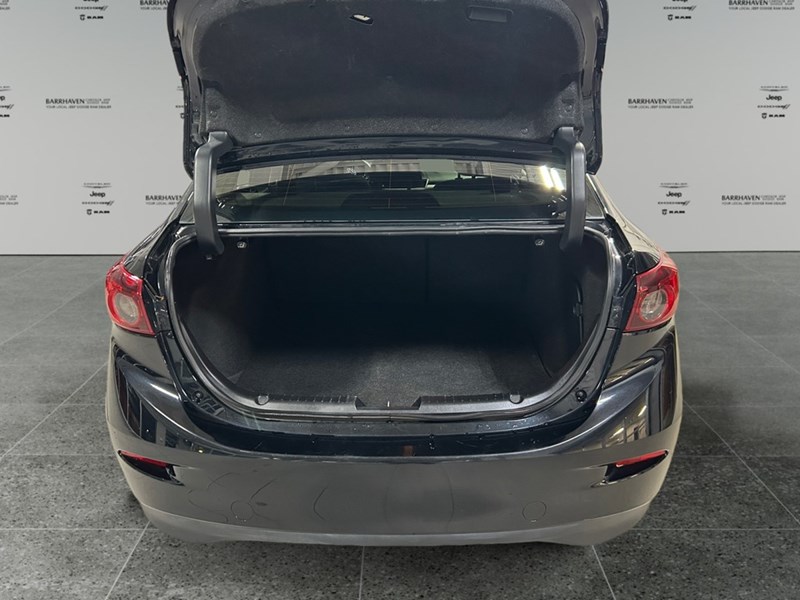 2018 Mazda Mazda3 GS | Sunroof | Ultra Low KM's