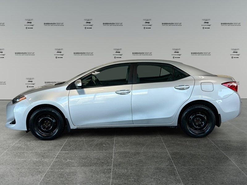 2018 Toyota Corolla CE CVT | Ultra Low KM's