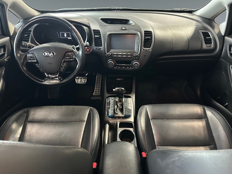 2017 Kia Forte SX | Leather | Sunroof | Nav | Low KM's