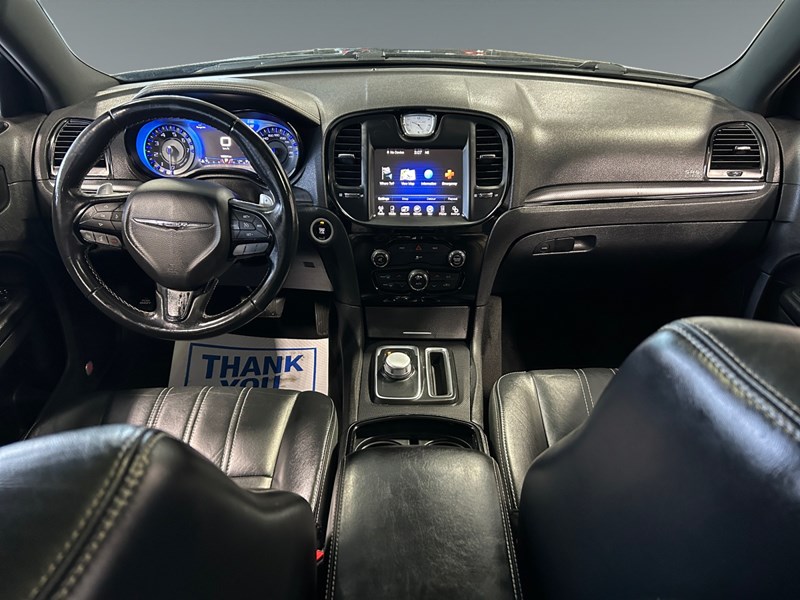 2015 Chrysler 300 4dr Sdn 300S RWD