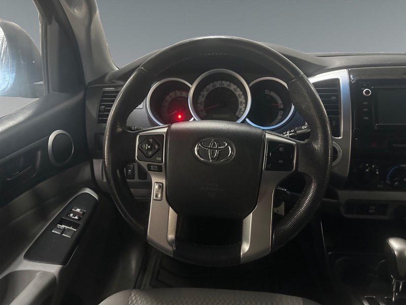 2015 Toyota Tacoma 4WD Access Cab V6 Auto | Ultra Low KM's