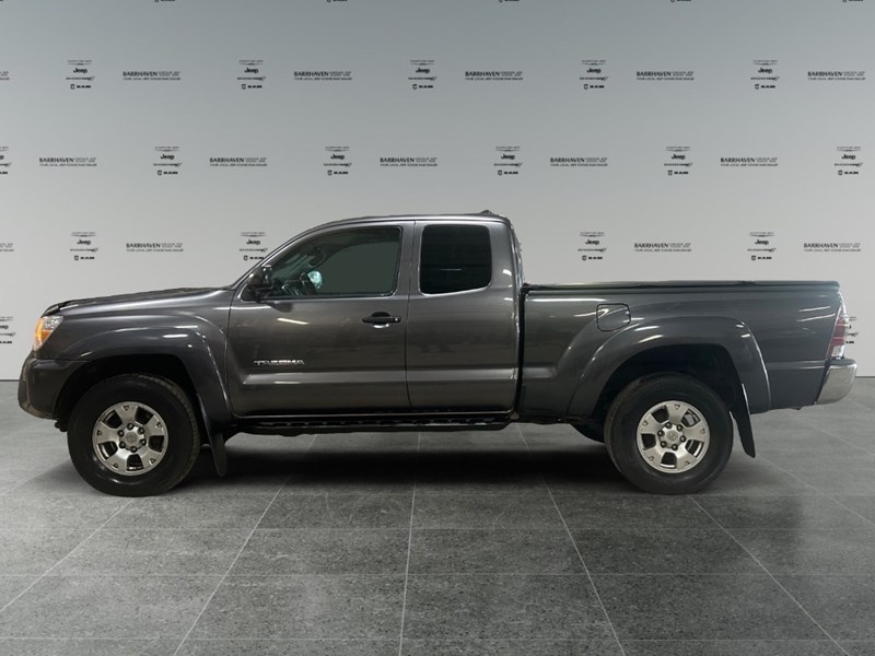 2015 Toyota Tacoma 4WD Access Cab V6 Auto | Ultra Low KM's