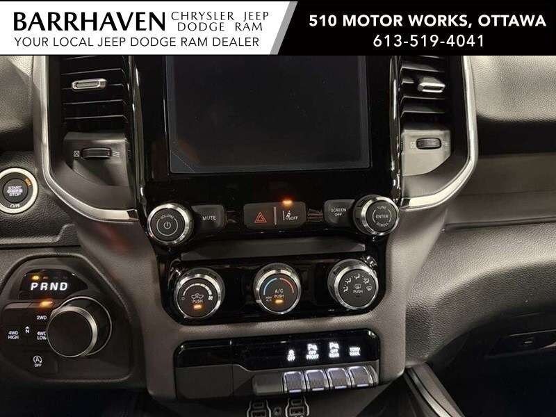 2027 RAM 1500 Express 4x4 Crew Cab 5'7" Box