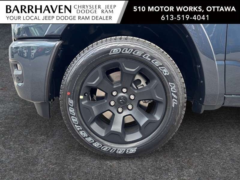 2027 RAM 1500 Express 4x4 Crew Cab 5'7" Box
