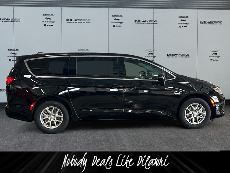 2027 Chrysler Grand Caravan SXT
