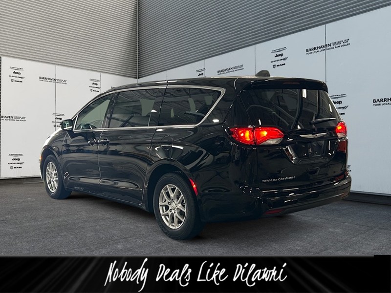 2027 Chrysler Grand Caravan SXT