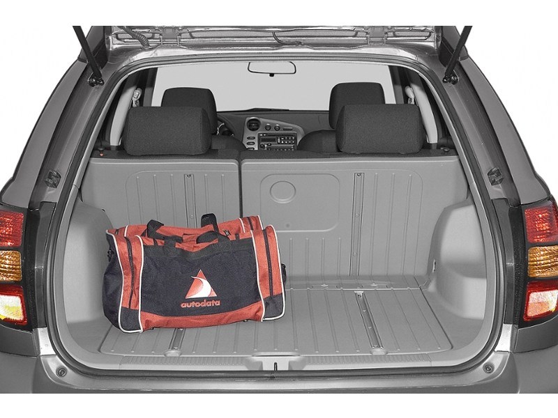2004 Pontiac Vibe 4dr Wgn FWD Exterior Shot 4