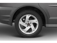 2004 Pontiac Vibe 4dr Wgn FWD Exterior Shot 5