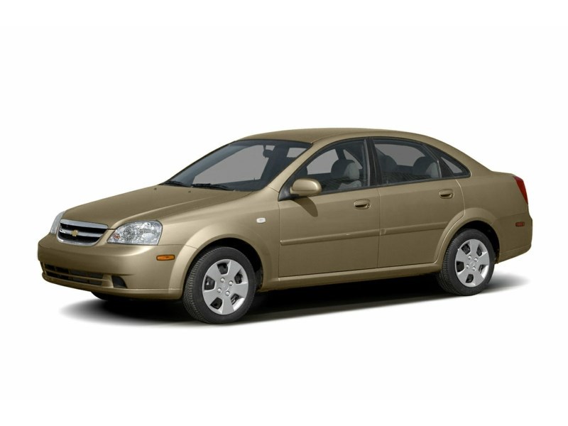 2005 Chevrolet Optra 4dr Sdn LS Exterior Shot 1