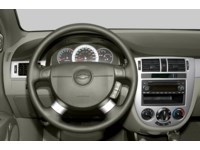 2005 Chevrolet Optra 4dr Sdn LS Interior Shot 3
