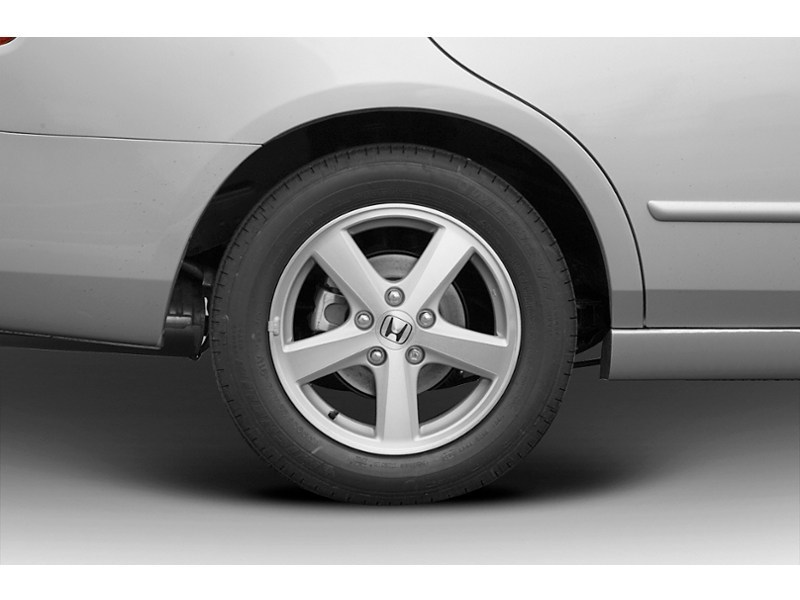 2005 Honda Accord 4dr EX-L Auto Exterior Shot 5