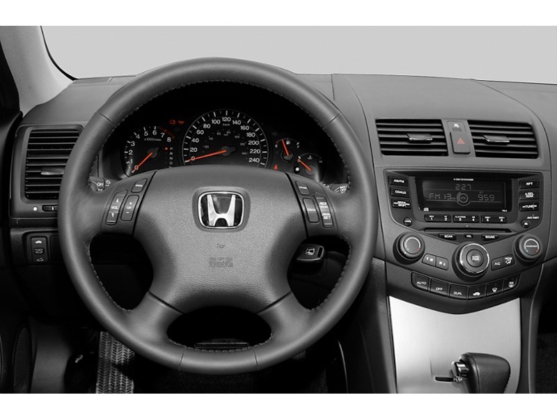 2005 Honda Accord 4dr EX-L Auto Interior Shot 3