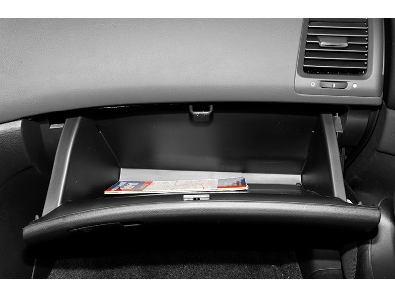 2005 Honda Accord 4dr EX-L Auto Interior Shot 4