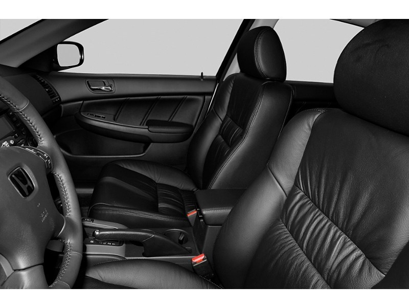 2005 Honda Accord 4dr EX-L Auto Interior Shot 5