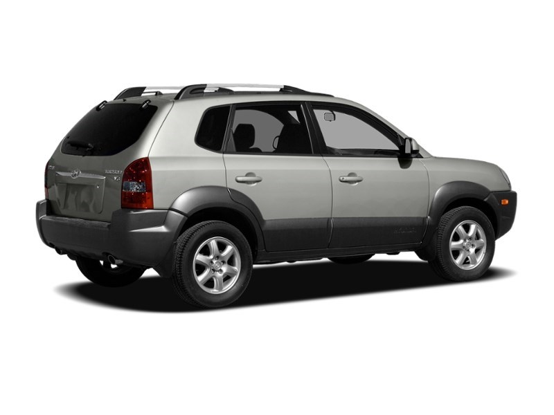 2008 Hyundai Tucson FWD 4dr I4 Auto GL Exterior Shot 2