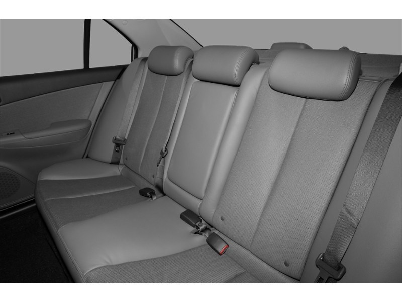 2009 Hyundai Sonata 4dr Sdn I4 Auto GL Interior Shot 6