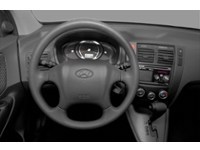 2009 Hyundai Tucson FWD 4dr I4 Auto 25th Anniversary Interior Shot 3