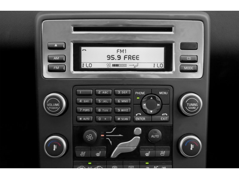 2009 Volvo XC70 T6 A SR Interior Shot 2