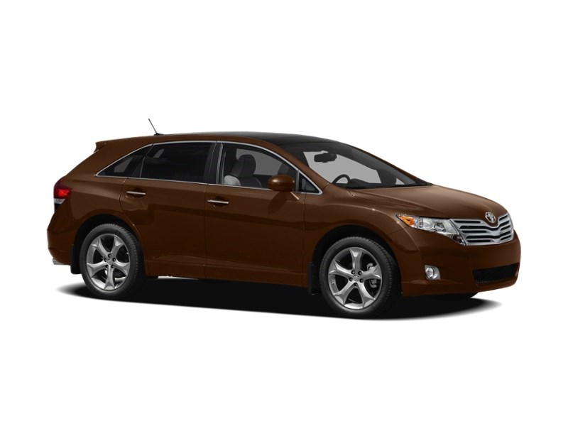 2010 Toyota Venza 4dr Wgn AWD Exterior Shot 17