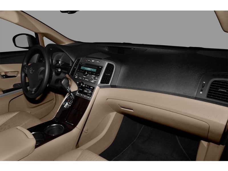 2010 Toyota Venza 4dr Wgn AWD Interior Shot 1