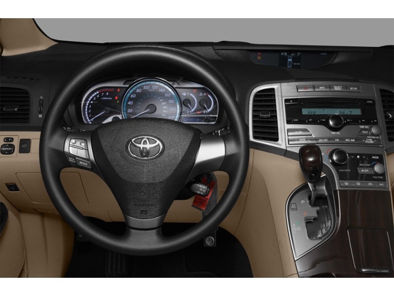 2010 Toyota Venza 4dr Wgn AWD Interior Shot 3