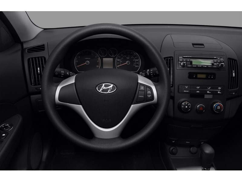 2011 Hyundai Elantra Touring 4dr Wgn Man GL Interior Shot 3
