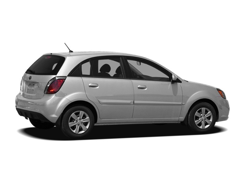 2011 Kia Rio5 5dr HB Man Rio5 EX Exterior Shot 2