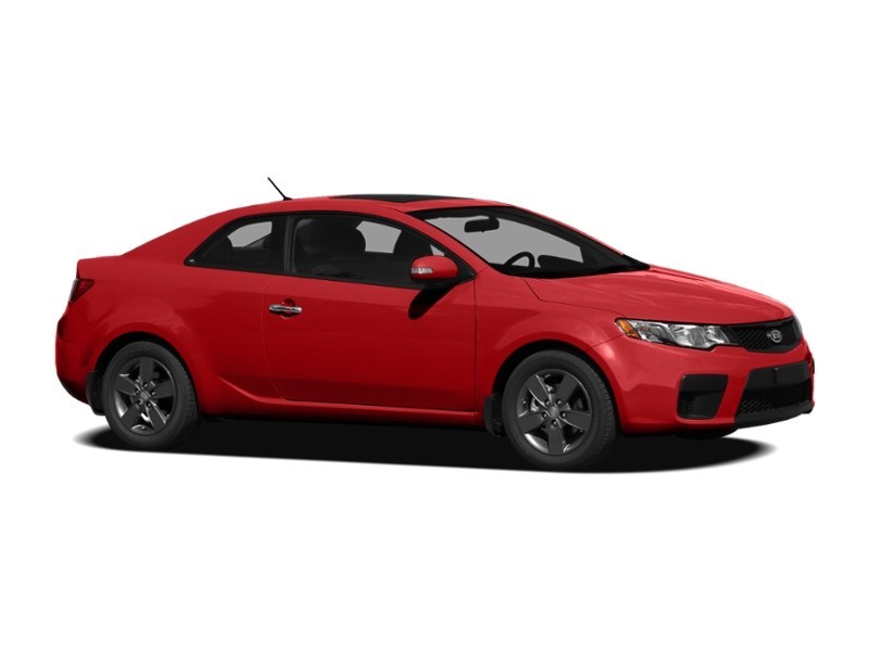 2011 Kia Forte Koup 2dr Cpe Auto SX Exterior Shot 9