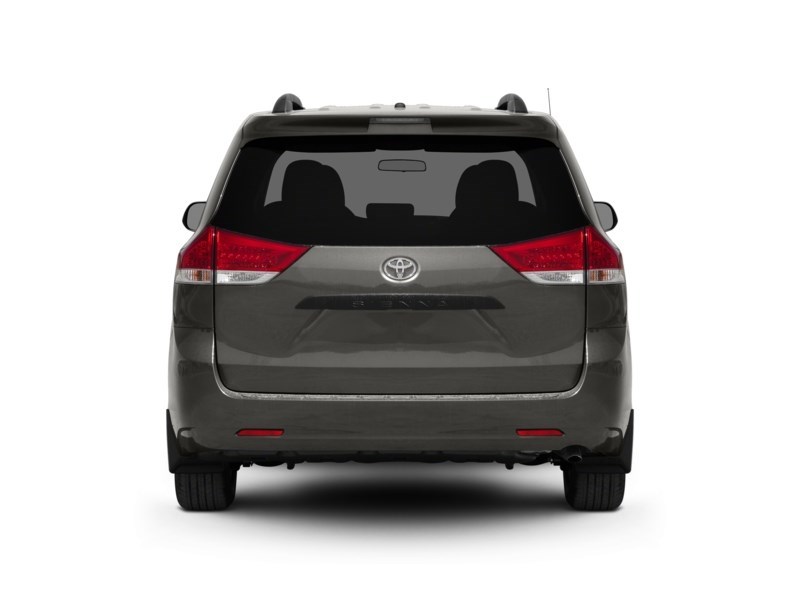 2011 Toyota Sienna 5dr V6 7-Pass FWD Exterior Shot 8