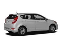 2012 Hyundai Accent 5dr HB Man GL Exterior Shot 2