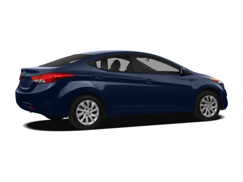 2012 Hyundai Elantra 4dr Sdn Auto GL Exterior Shot 2