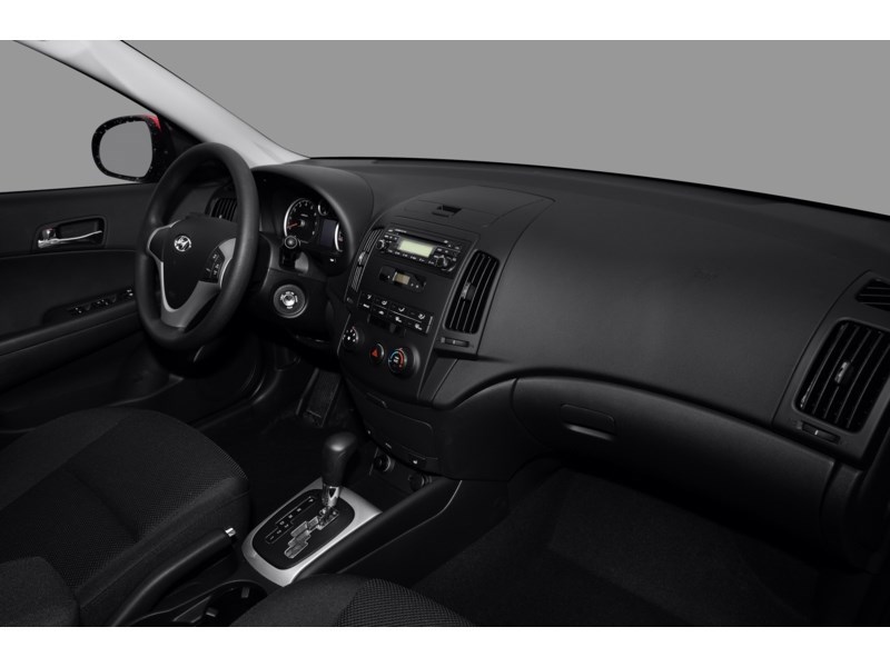 2012 Hyundai Elantra Touring 4dr Wgn Auto GL Interior Shot 1