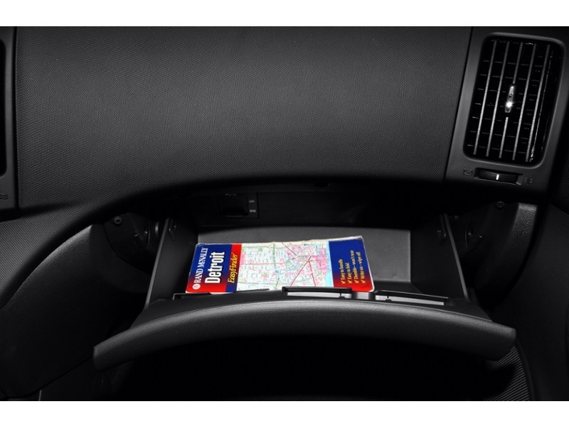 2012 Hyundai Elantra Touring 4dr Wgn Auto L Interior Shot 4